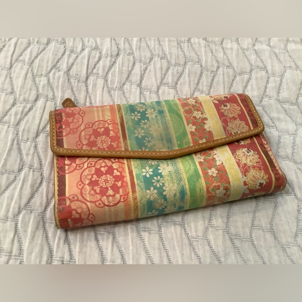 Fossil wallet